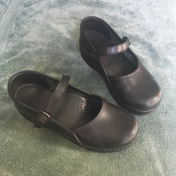 Dansko Shoes - Dansko Black Mary Jane Size 37